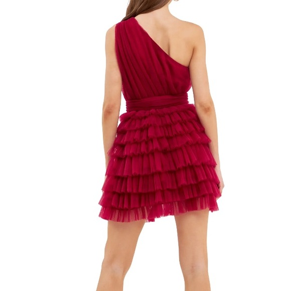 Christmas or Holiday Formal!!! Red Layered Tulle One Shoulder Dress - Picture 2 of 3